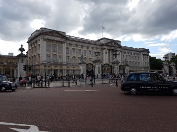 Buckingham Palace with some London cabs
